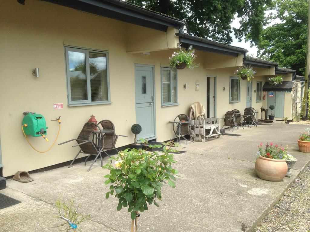 Bed and Breakfast The Stables - Deer Park Farm Solihull Zewnętrze zdjęcie